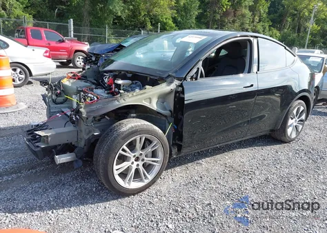 2023 Tesla Model Y Awd/Long Range Dual Motor All-Wheel Drive из США, поврежденный, VIN 7SAYGDEE7PF825882